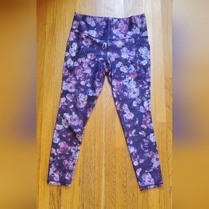 Athleta Salutation Stash Pocket II Printed Tight
